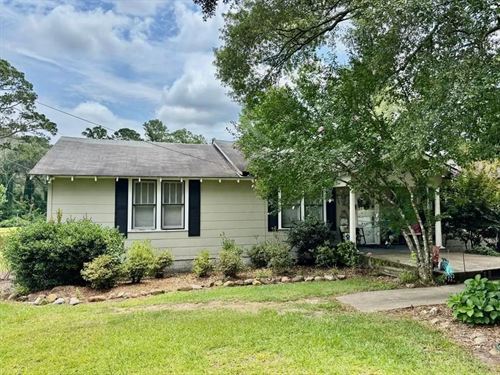 Charming Cottage in North Pike Scho : McComb : Pike County : Mississippi