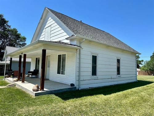 610 N Maple Street : Osmond : Pierce County : Nebraska