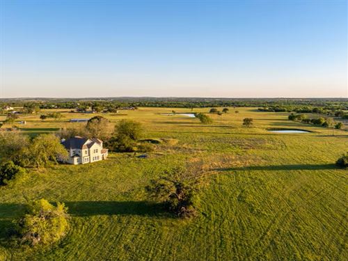 Saint Hedwig TX Lot, Paved Access : Saint Hedwig : Bexar County : Texas