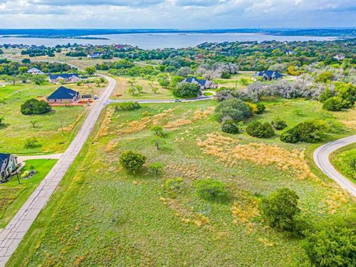 Whitney, TX Lot with Paved Access : Whitney : Hill County : Texas