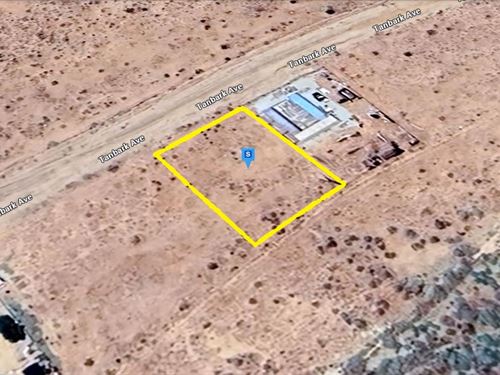 $357.43/Month, Lot Near Golf Course : California City : Kern County : California