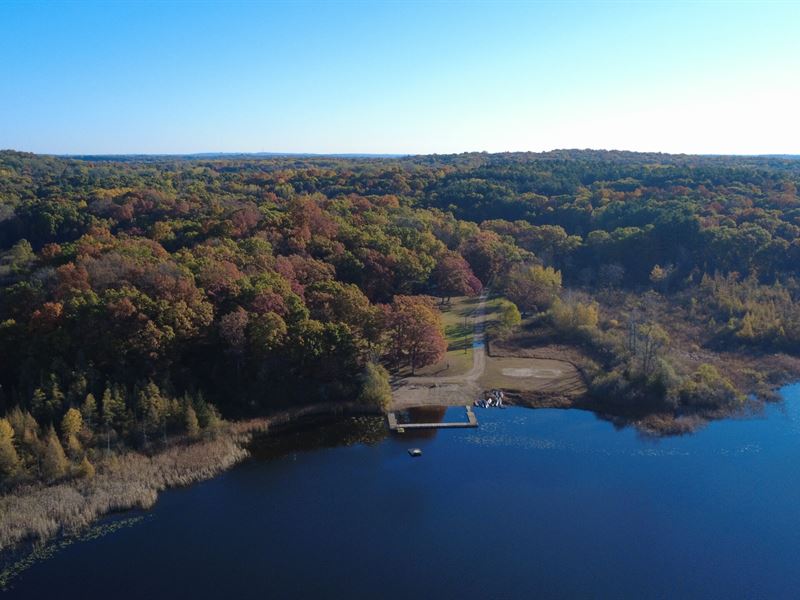 Chenango Lake Preserve : Howell : Livingston County : Michigan