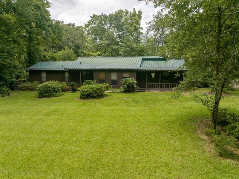 4.9 Acres, 1153 Southwood Drive : Huntsville : Walker County : Texas