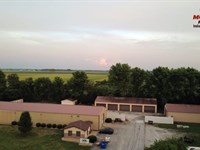 Multi-Use Workshop, Just Outside : Newtown : Fountain County : Indiana