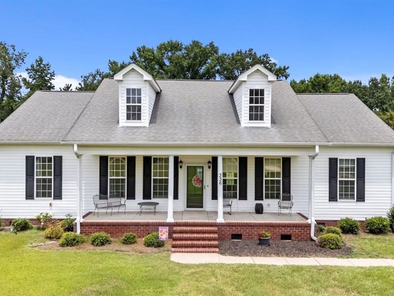 .95 Acre with Beautiful Home : Goldsboro : Wayne County : North Carolina