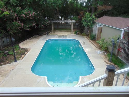 Oasis in The Heart of Brookhaven : Brookhaven : Lincoln County : Mississippi