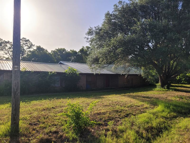 Double Lot Opportunity in Enloe, TX : Enloe : Delta County : Texas