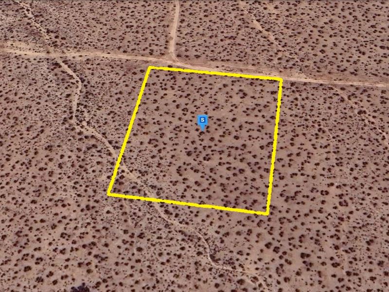 Quiet Charm Lot for $748.59/Month : Llano : Los Angeles County : California