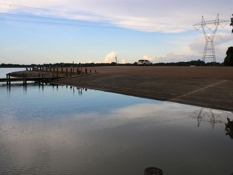 .35 Acre Waterfront Lot in Richlan : Delhi : Richland Parish : Louisiana