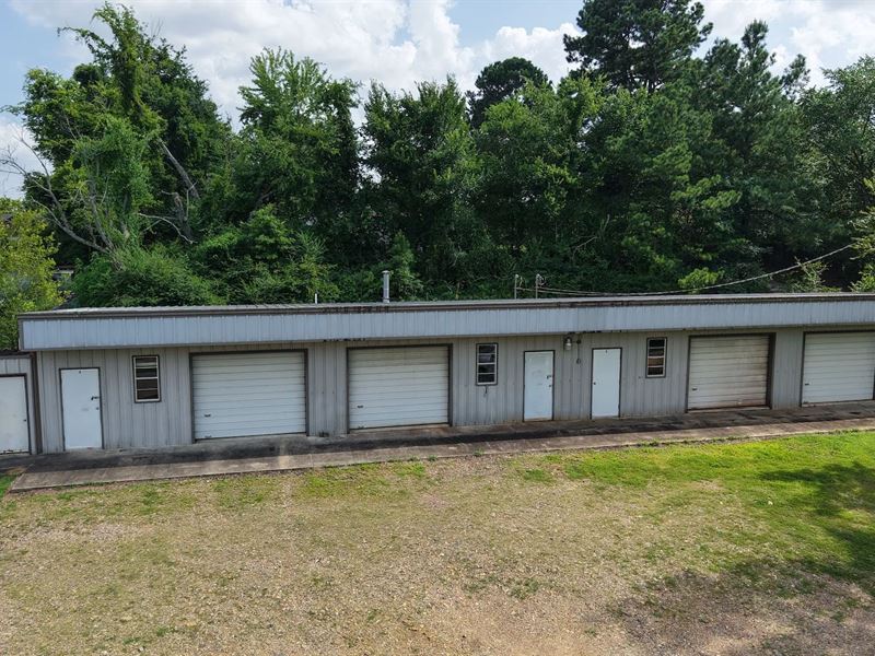 .33 Acre Lot with Industrial Build : Mena : Polk County : Arkansas