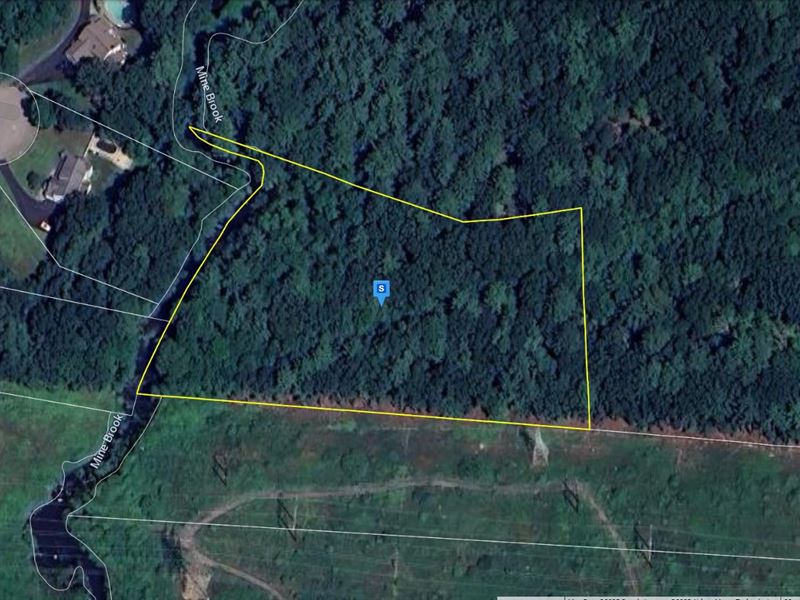 3.35 Acres in Norfolk County MA : Franklin : Norfolk County : Massachusetts