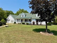 38 Acres, Live Water, 6 Bed/4 1/2 : Yukon : Texas County : Missouri