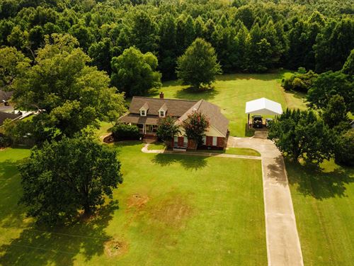 Home On 1 Acre In Hinds County, MS : Clinton : Hinds County : Mississippi
