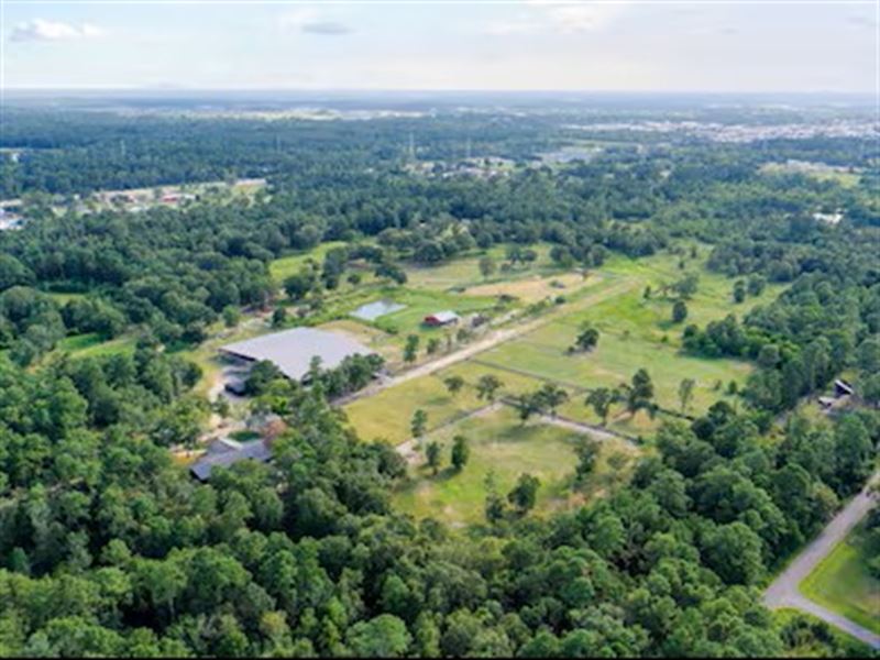 Humble, TX Lot with Paved Access : Humble : Harris County : Texas