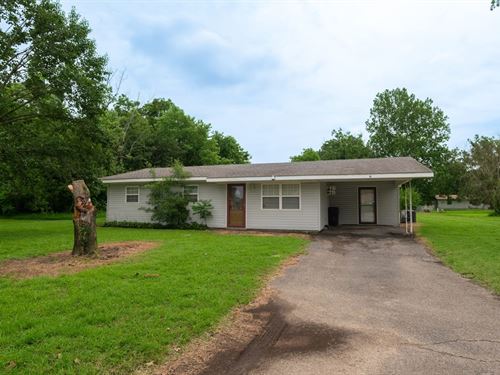 Charming Home in Maco Acres Subdivi : Malden : Dunklin County : Missouri
