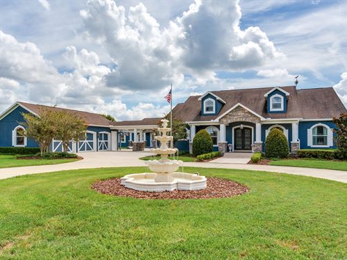 6 Acres of Luxury Living : Plant City : Hillsborough County : Florida