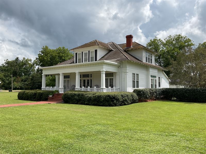 Dozier Main St Cook House-4+ Acres : Dozier : Crenshaw County : Alabama