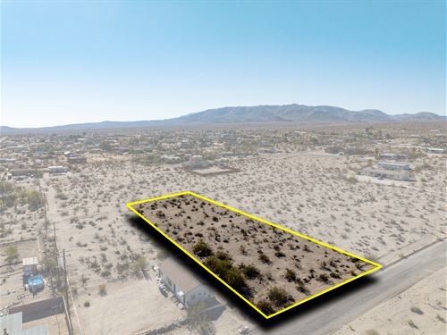 Paved Road Lot : Twentynine Palms : San Bernardino County : California