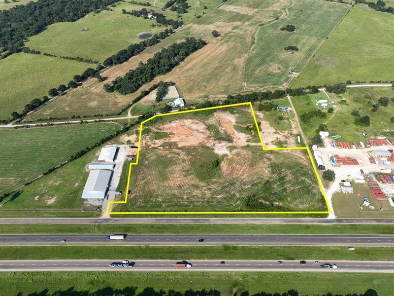 14.684 Acres, Interstate 45 and Gr : Madisonville : Madison County : Texas