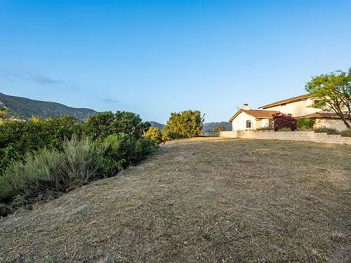 Scenic Country Estates Home Site : Ramona : San Diego County : California