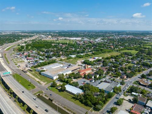 Los Fresnos, TX Lot, Paved Access : Los Fresnos : Cameron County : Texas