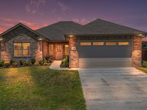 310 Copsey DR : Van Buren : Crawford County : Arkansas