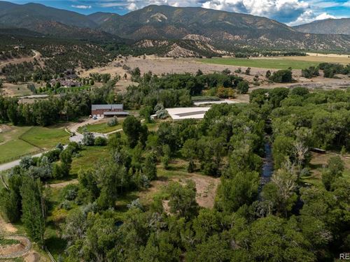 One-Of-A-Kind : Salida : Chaffee County : Colorado
