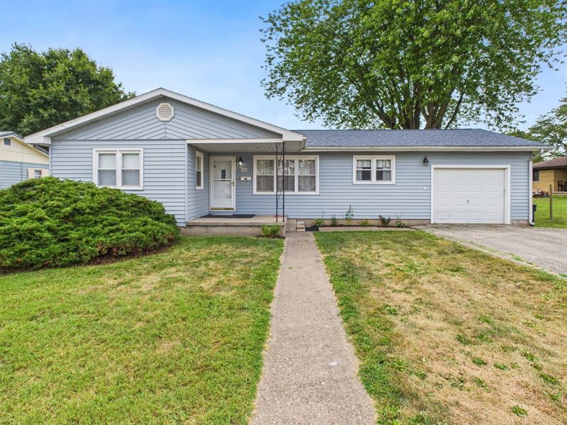 3 Bed 1 Bath Home for Sale Georgeto : Georgetown : Vermilion County : Illinois