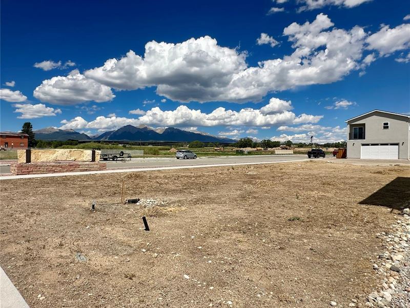 Prime Corner Lot : Poncha Springs : Chaffee County : Colorado