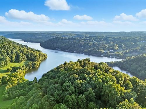 Large Acreage Near Normandy Lake : Manchester : Coffee County : Tennessee