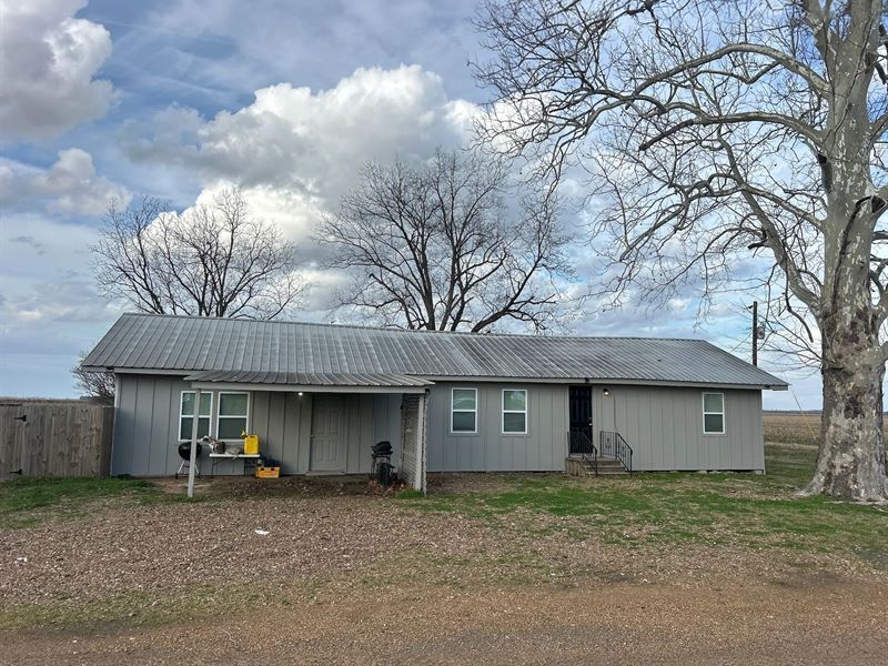 Home in Humphreys County, MS : Belzoni : Humphreys County : Mississippi