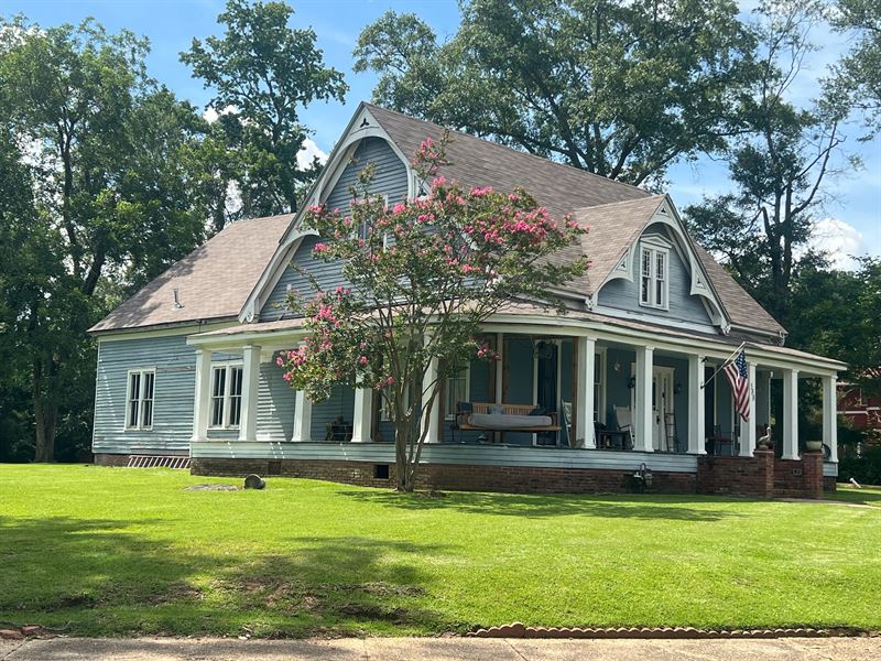 Home On.85 Acre Lot in Amite Coun : Gloster : Amite County : Mississippi