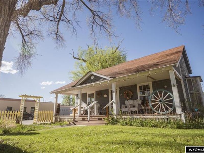 Downtown Charm : Lander : Fremont County : Wyoming