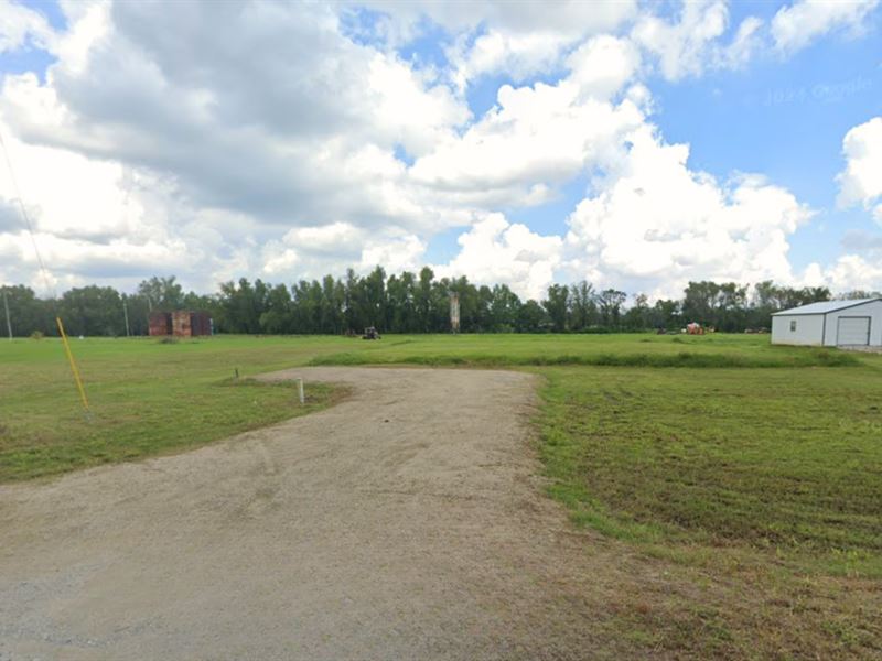 Cleared 1.3 Ac Lot Near Baton Rouge : Port Allen : West Baton Rouge Parish : Louisiana