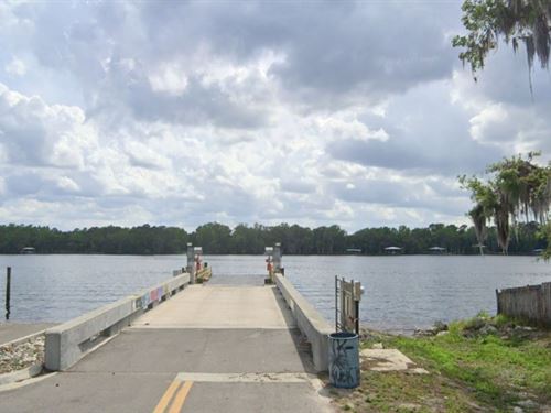 Vacant Lot Near River in Georgetown : Georgetown : Putnam County : Florida