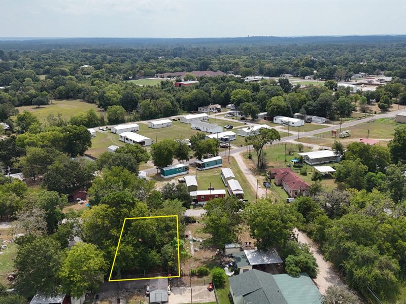 .11 Acre City Lot in Mexia TX : Trinity : Trinity County : Texas