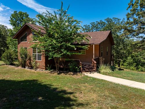 Cabin, Shop, Barn, 8 Acres Fenc : Black Rock : Lawrence County : Arkansas