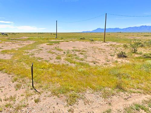 Affordable Flat Lot for Outdoor Fun : Deming : Luna County : New Mexico