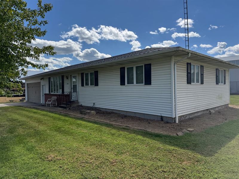 3 Bedroom Home for Sale in Cantril : Cantril : Van Buren County : Iowa