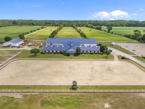 50.9 Acre Equestrian And Residentia : Chesapeake : Virginia