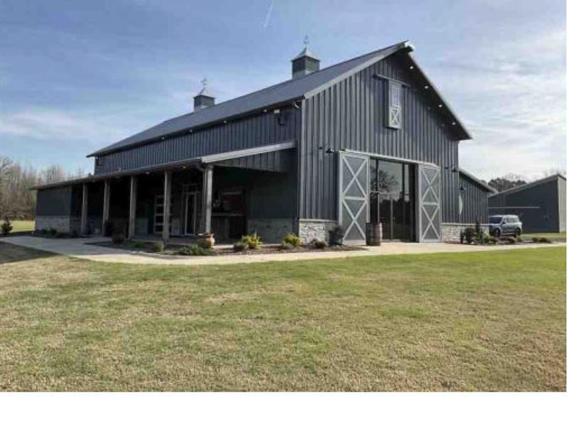 Francis Farms 73 Acres with Venue : Jacksonville : Lonoke County : Arkansas