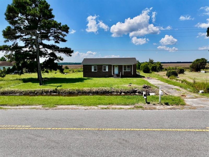 .75 Acres of Residential Land : Scranton : Hyde County : North Carolina