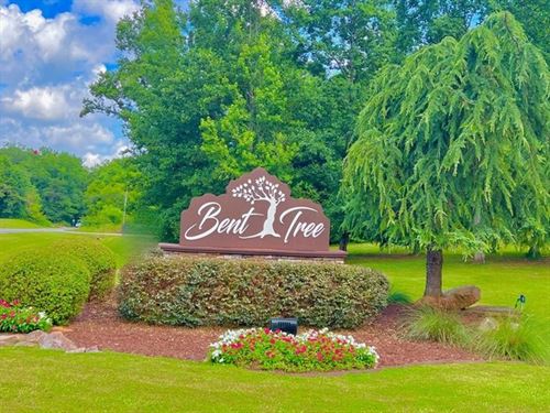 .46 Acre Wooded Lot in Bent Tree : Jasper : Pickens County : Georgia