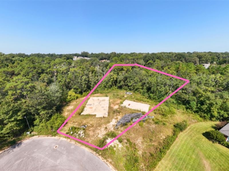 Cash Deal for Great 1.6 Acre : Pensacola : Escambia County : Florida