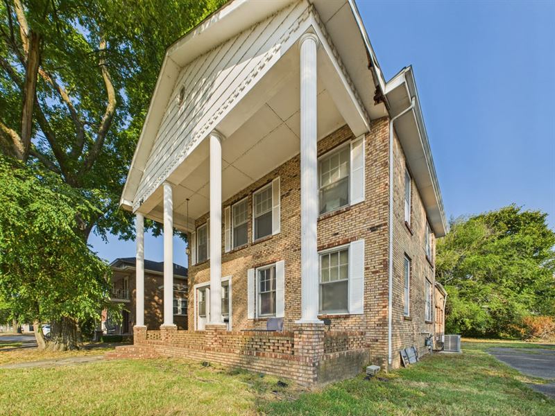 3-Bed Colonial Home for Sale in Sik : Sikeston : Scott County : Missouri