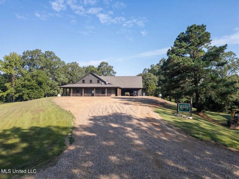 Turkey Roost Lodge in Wilkinson Cou : Woodville : Wilkinson County : Mississippi