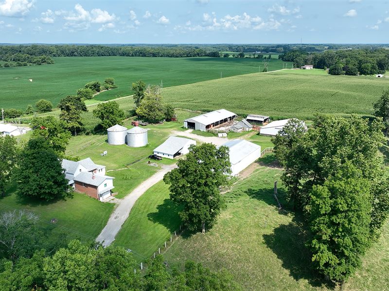 Real Estate Auction, Henry Co. In : Mooreland : Henry County : Indiana