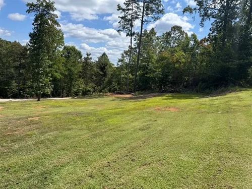 .90 Acres on Blackberry Valley : Greenville : South Carolina