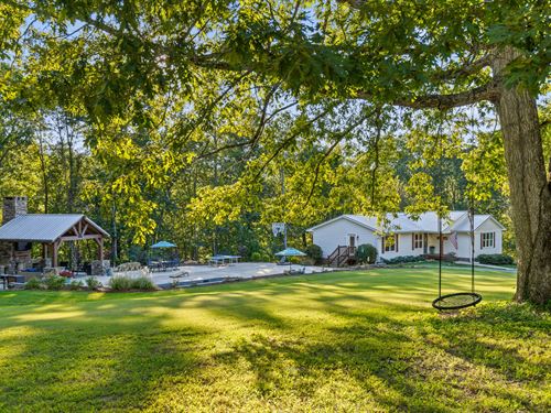 Signal Mountain Home on 9.26 Acres : Signal Mountain : Hamilton County : Tennessee