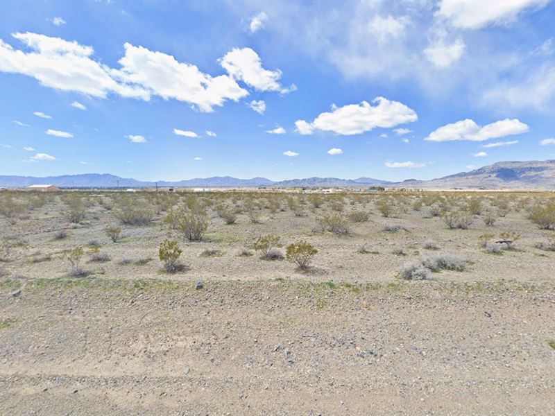 Lot Near Hospital : Pahrump : Nye County : Nevada